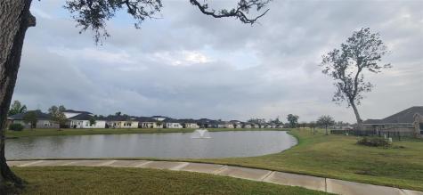 201 Water Grass Trail Clute TX 77531