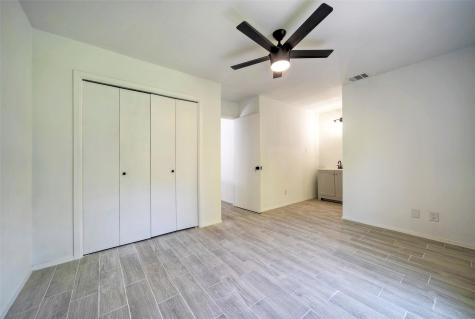 12810 Tomanet Trail Austin TX 78727