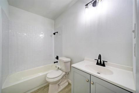 12810 Tomanet Trail Austin TX 78727