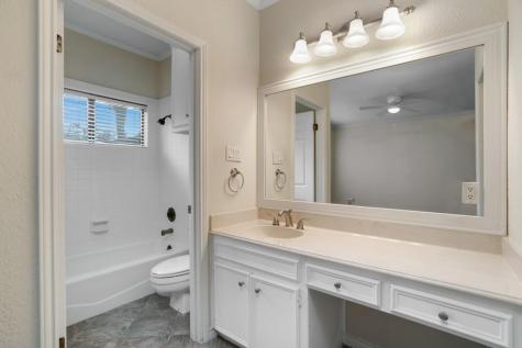 2208 Indian Trail Austin TX 78703