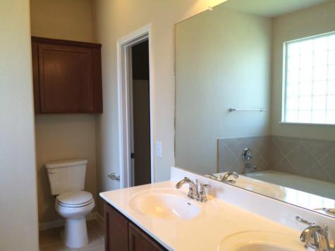 721 Tumlinson Fort Way Round Rock TX 78664