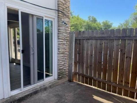 2504 Manor Circle Austin TX 78723
