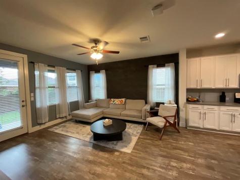 624 Golden Glory Road Leander TX 78641