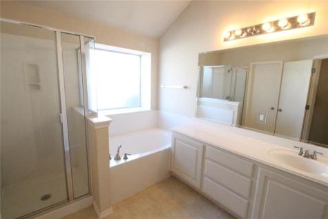 107 Inman Drive Hutto TX 78634