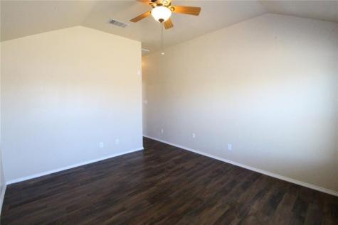 107 Inman Drive Hutto TX 78634