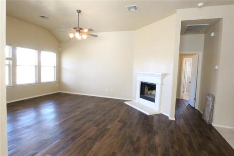 107 Inman Drive Hutto TX 78634