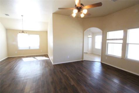 107 Inman Drive Hutto TX 78634