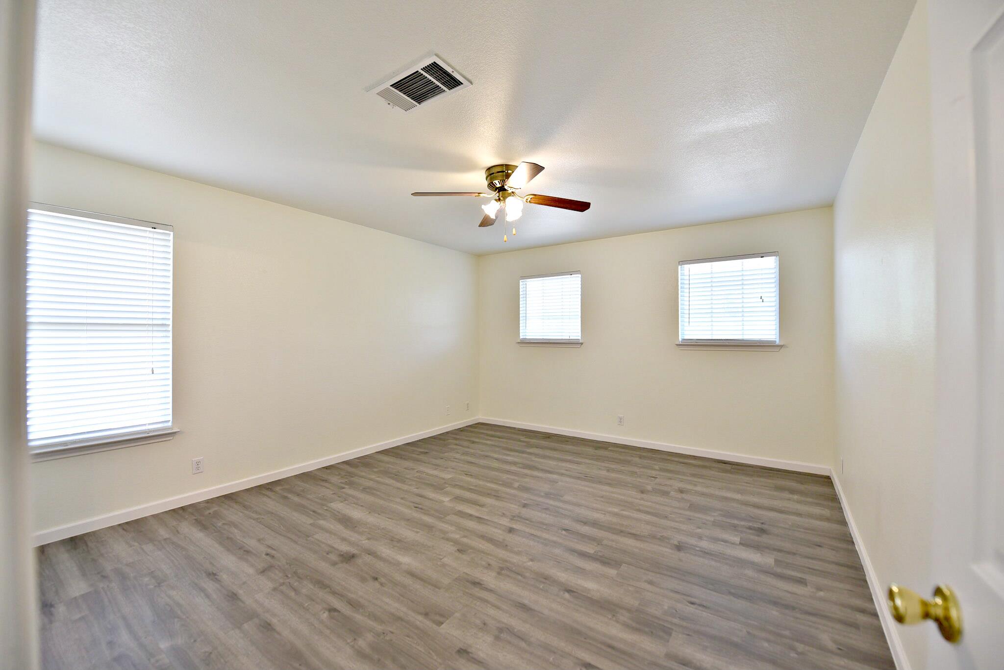 2001 Garrison Drive Leander TX 78641