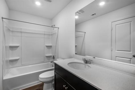 61 Trinity Circle Lockhart TX 78644