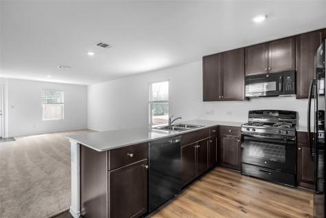 61 Trinity Circle Lockhart TX 78644