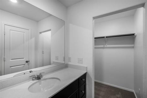 61 Trinity Circle Lockhart TX 78644
