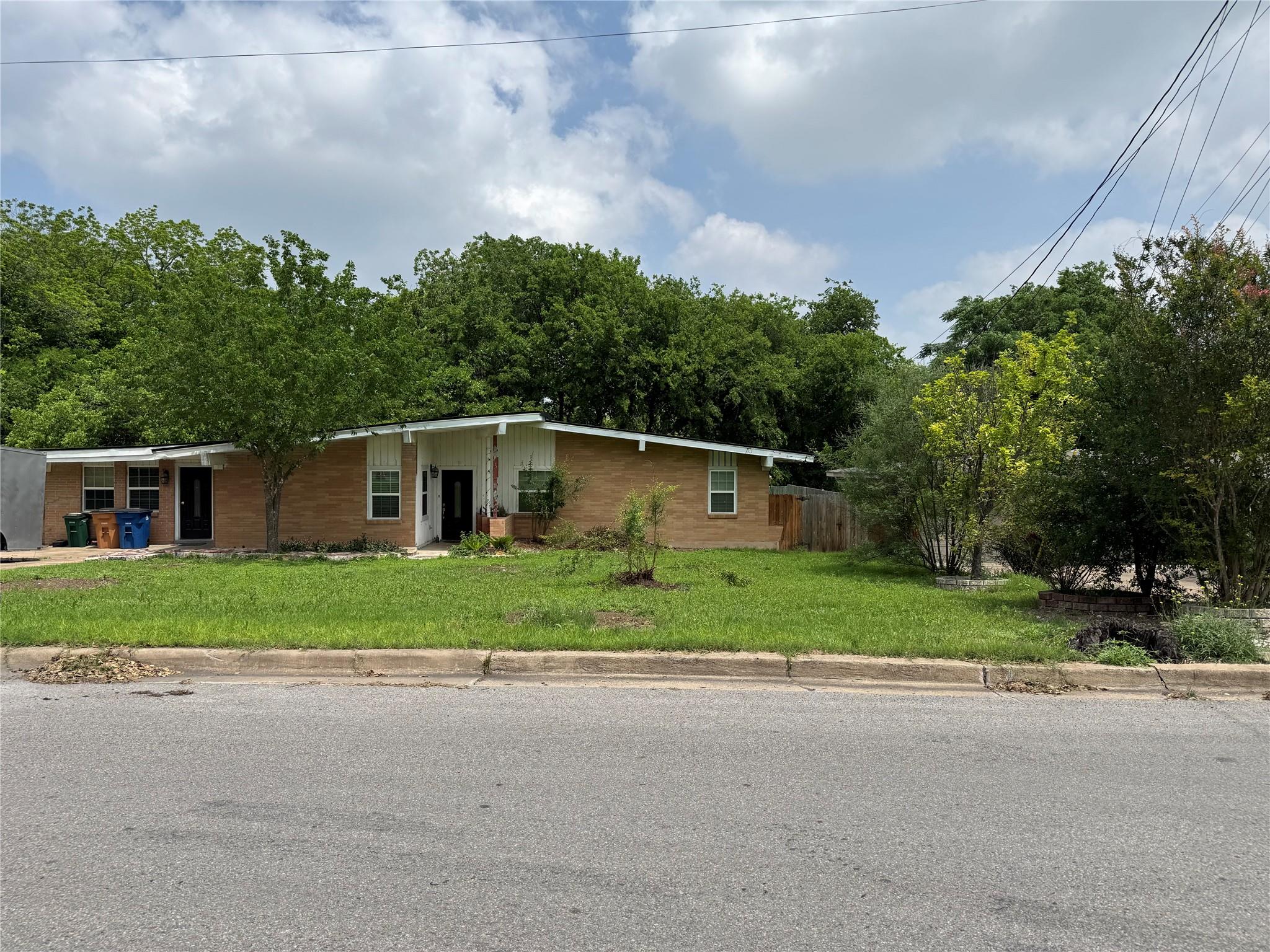 300 W Covington Drive Austin TX 78753