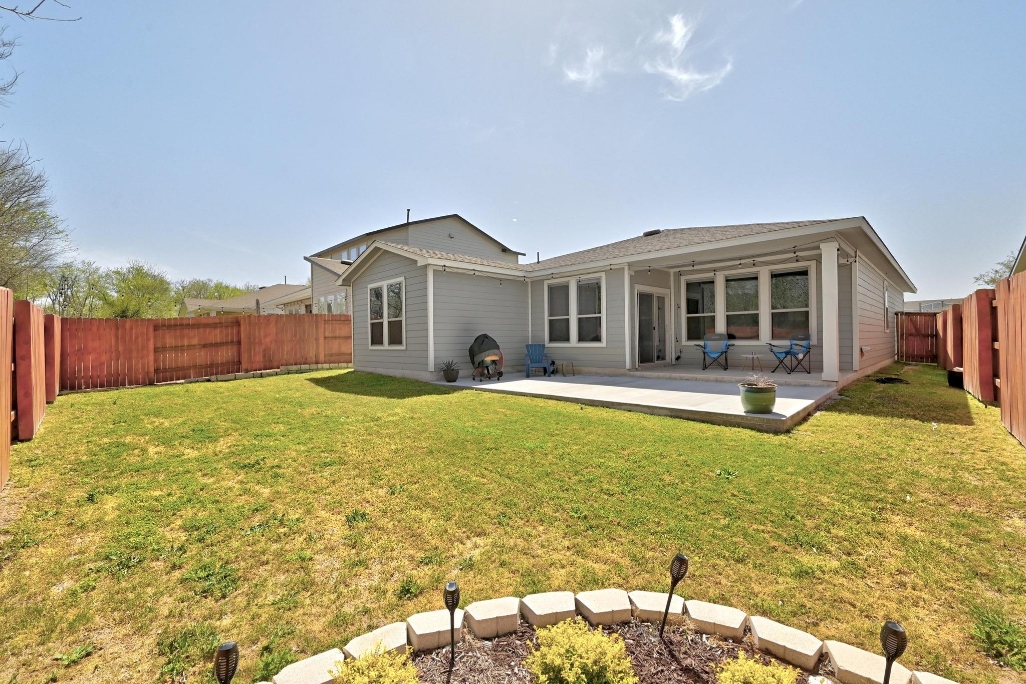 8300 Turnberry Lane Austin TX 78744