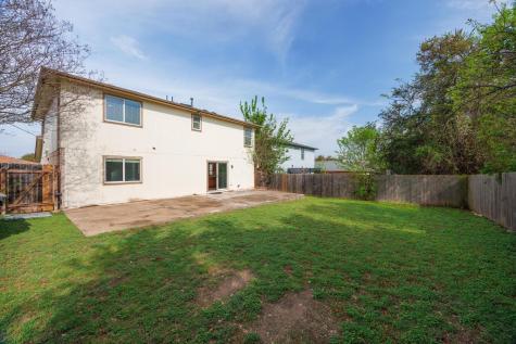 230 San Felipe Drive Kyle TX 78640