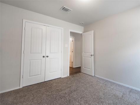 106 Reagor Drive Taylor TX 76574