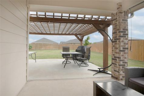 106 Reagor Drive Taylor TX 76574