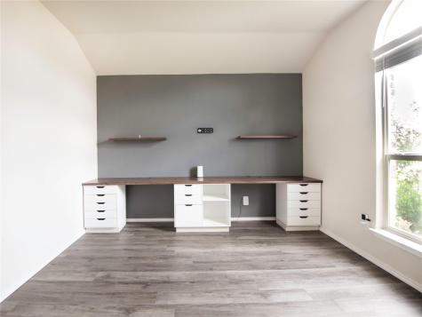 106 Reagor Drive Taylor TX 76574