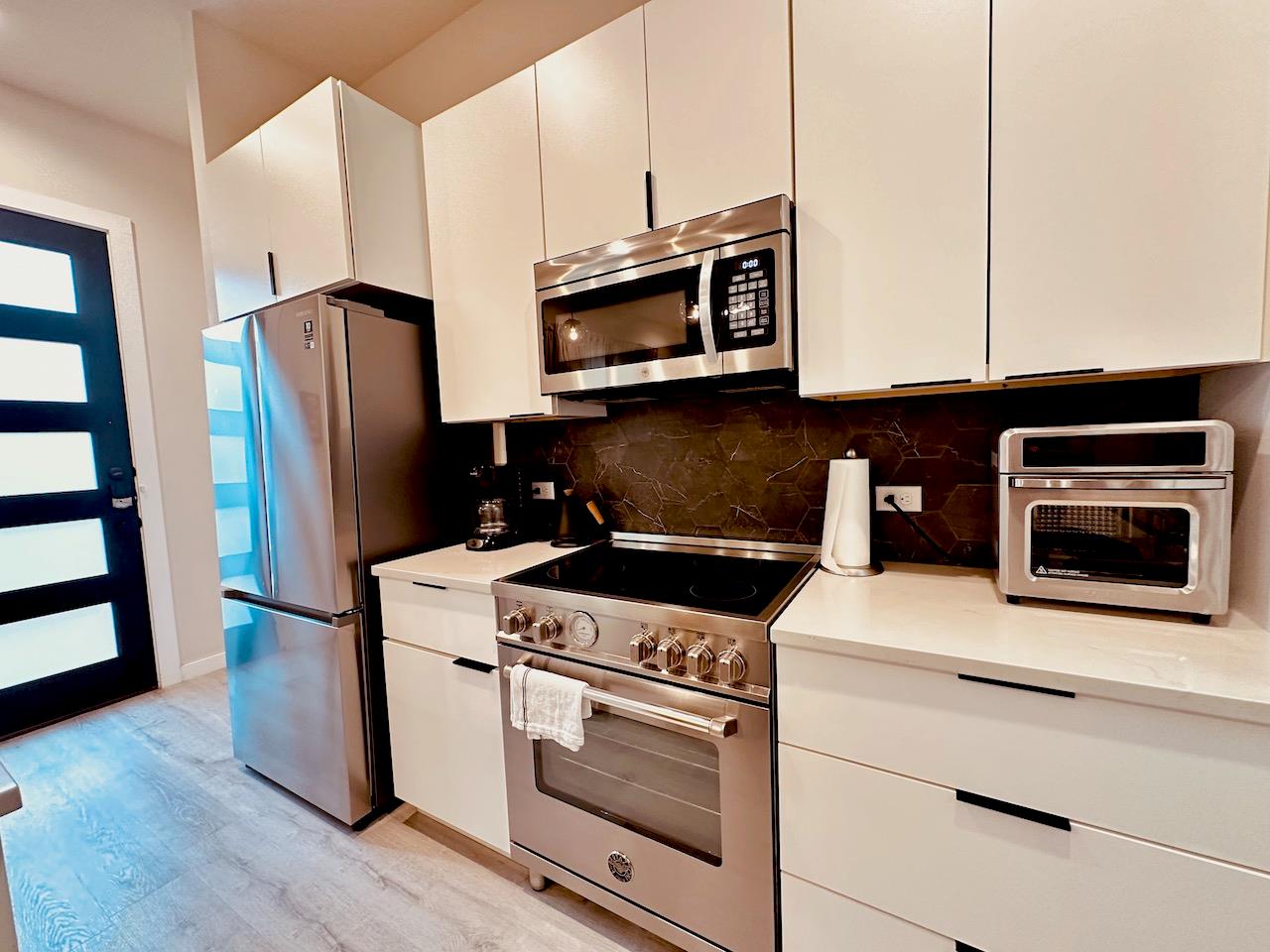 4706 Sylvandale Drive Austin TX 78745