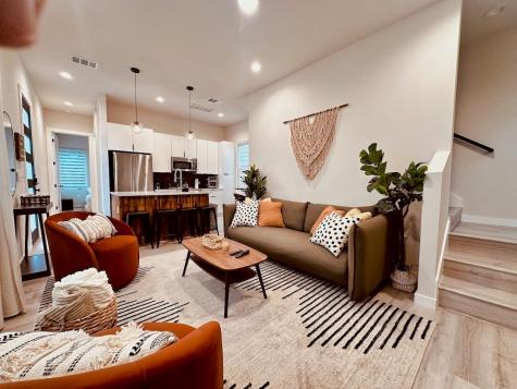 4706 Sylvandale Drive Austin TX 78745