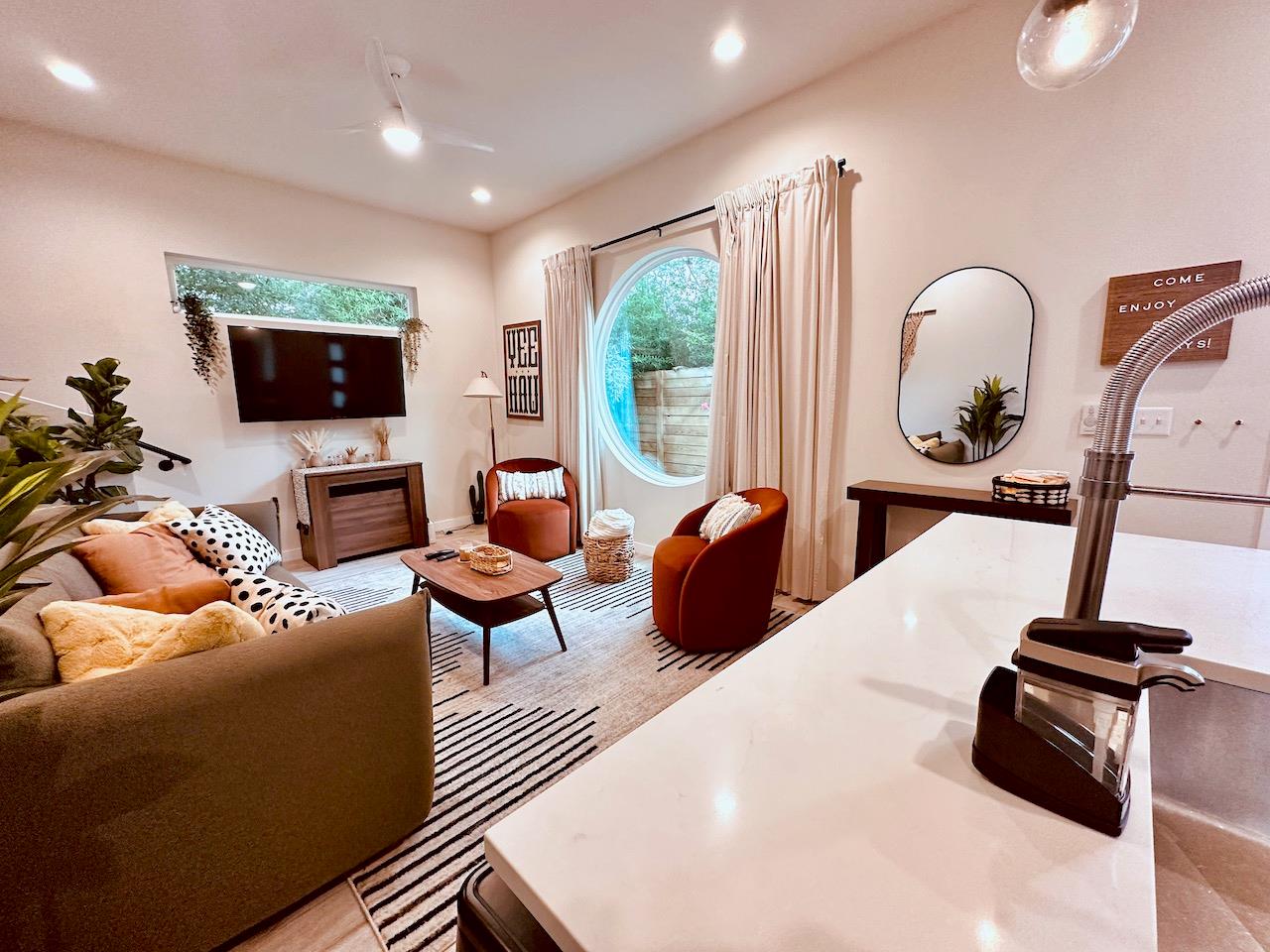 4706 Sylvandale Drive Austin TX 78745