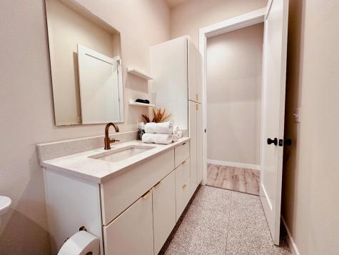 4706 Sylvandale Drive Austin TX 78745