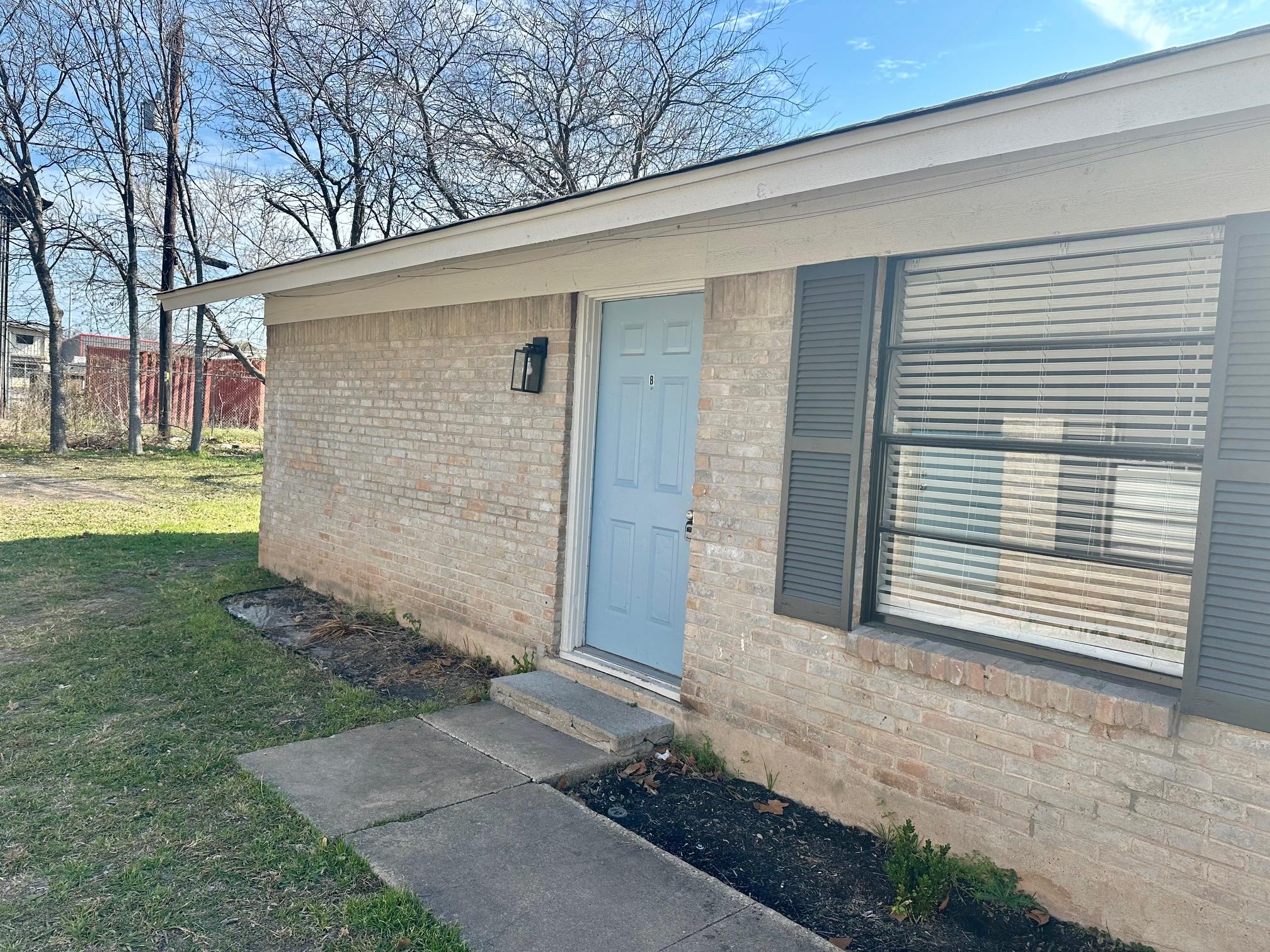836 N Meadows Drive Austin TX 78758