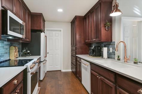 2201 Lakeway Boulevard Lakeway TX 78734