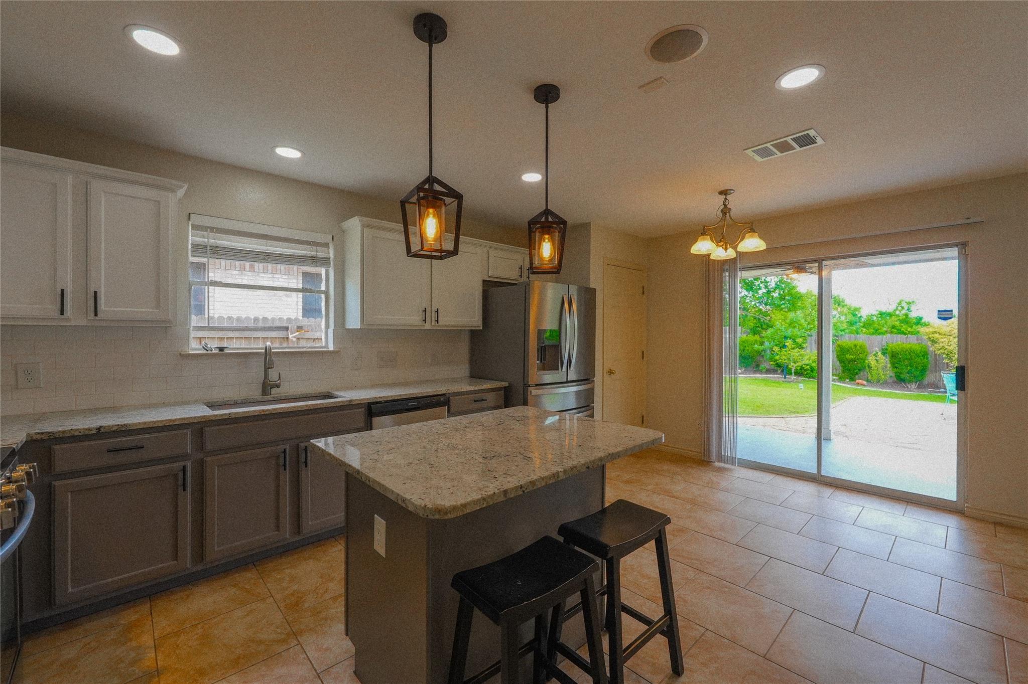 1806 Chinati Mountain Trail Round Rock TX 78664