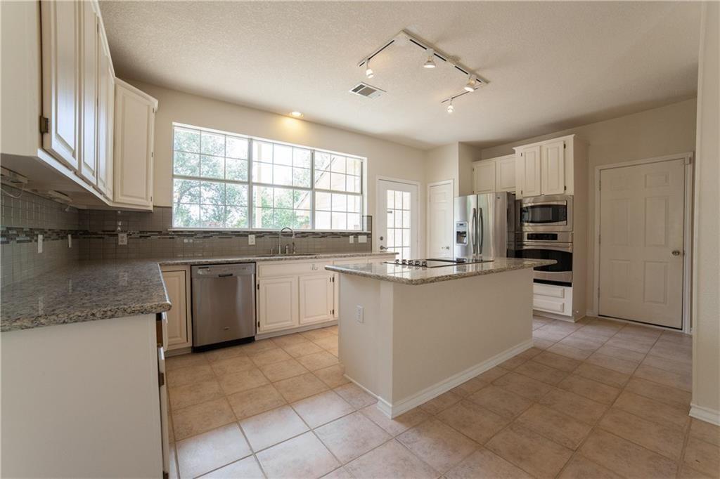 1701 Idle Hour Cove Lakeway TX 78734