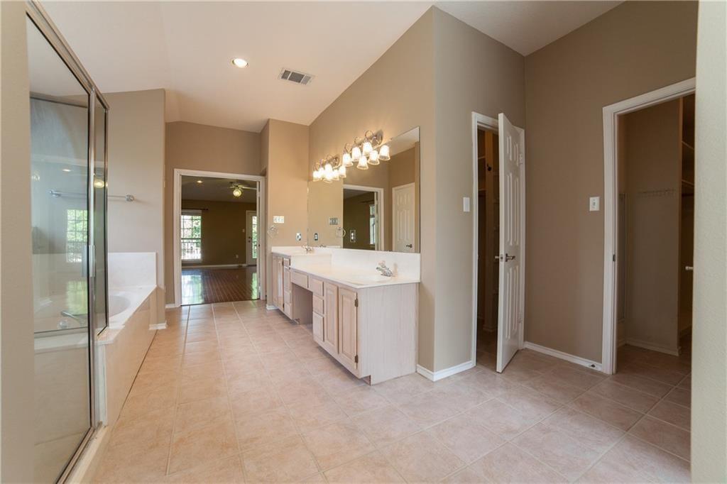 1701 Idle Hour Cove Lakeway TX 78734
