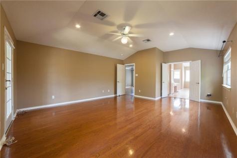 1701 Idle Hour Cove Lakeway TX 78734