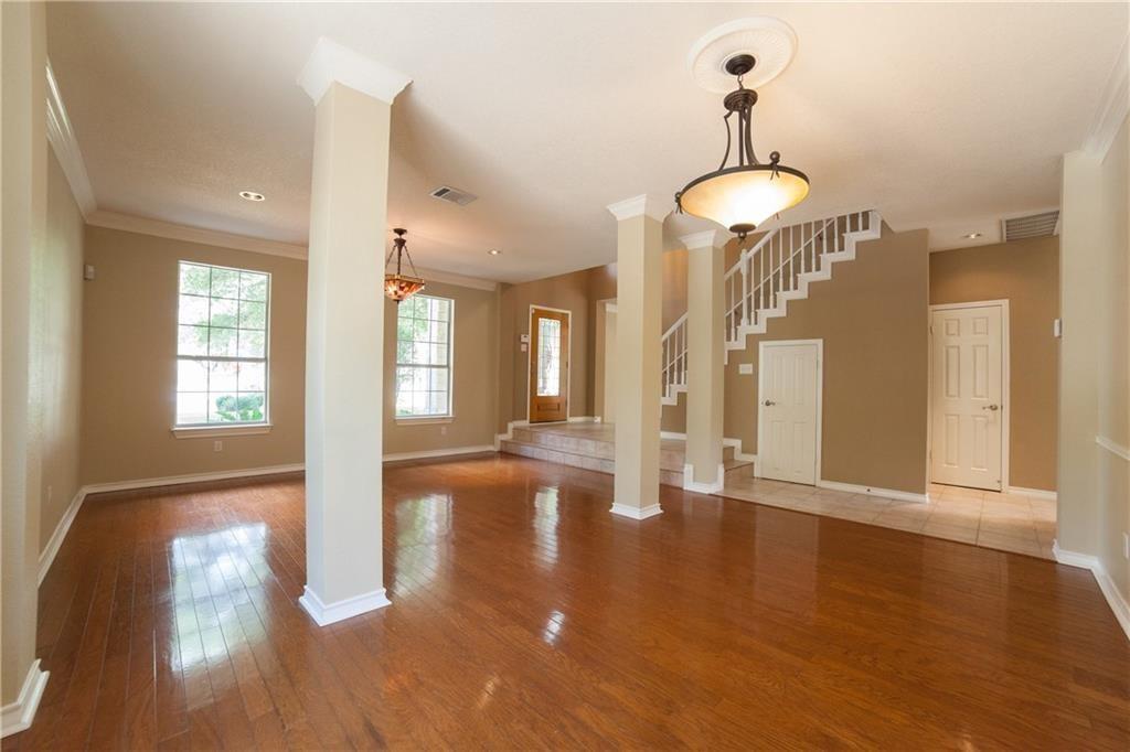 1701 Idle Hour Cove Lakeway TX 78734