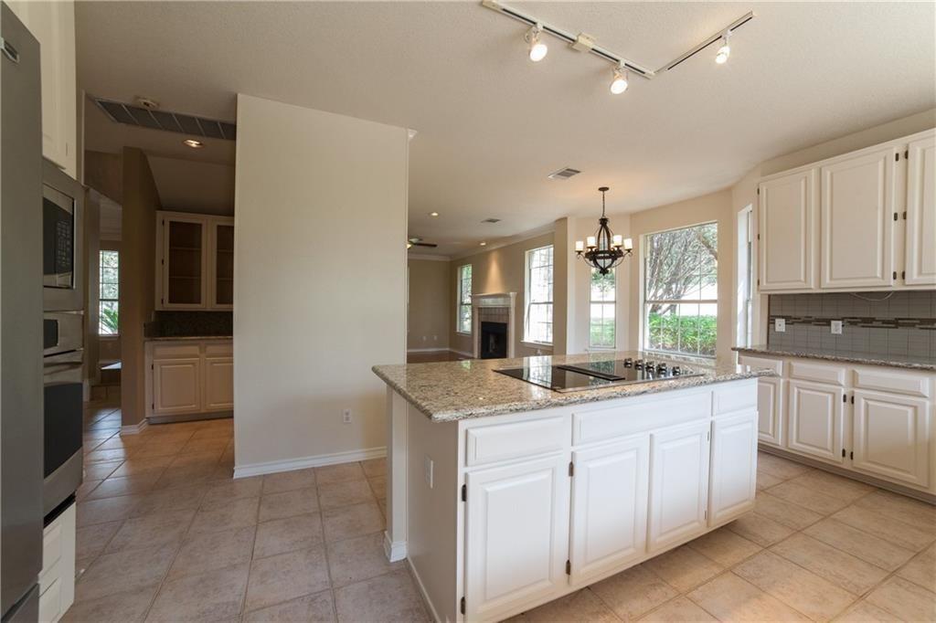 1701 Idle Hour Cove Lakeway TX 78734