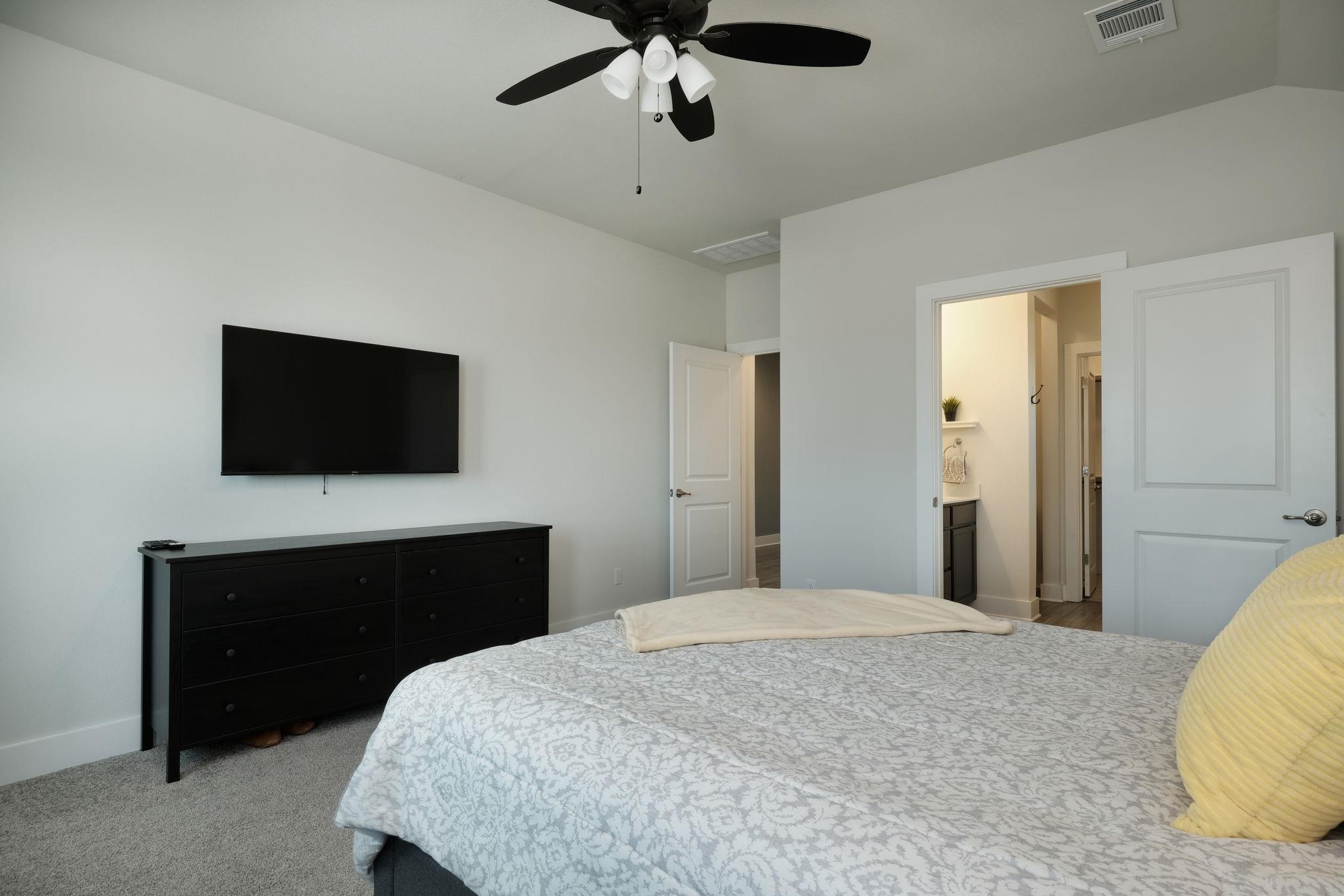 229 Finstown Street Hutto TX 78634