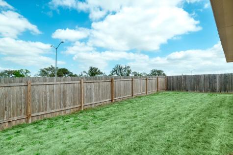 229 Finstown Street Hutto TX 78634