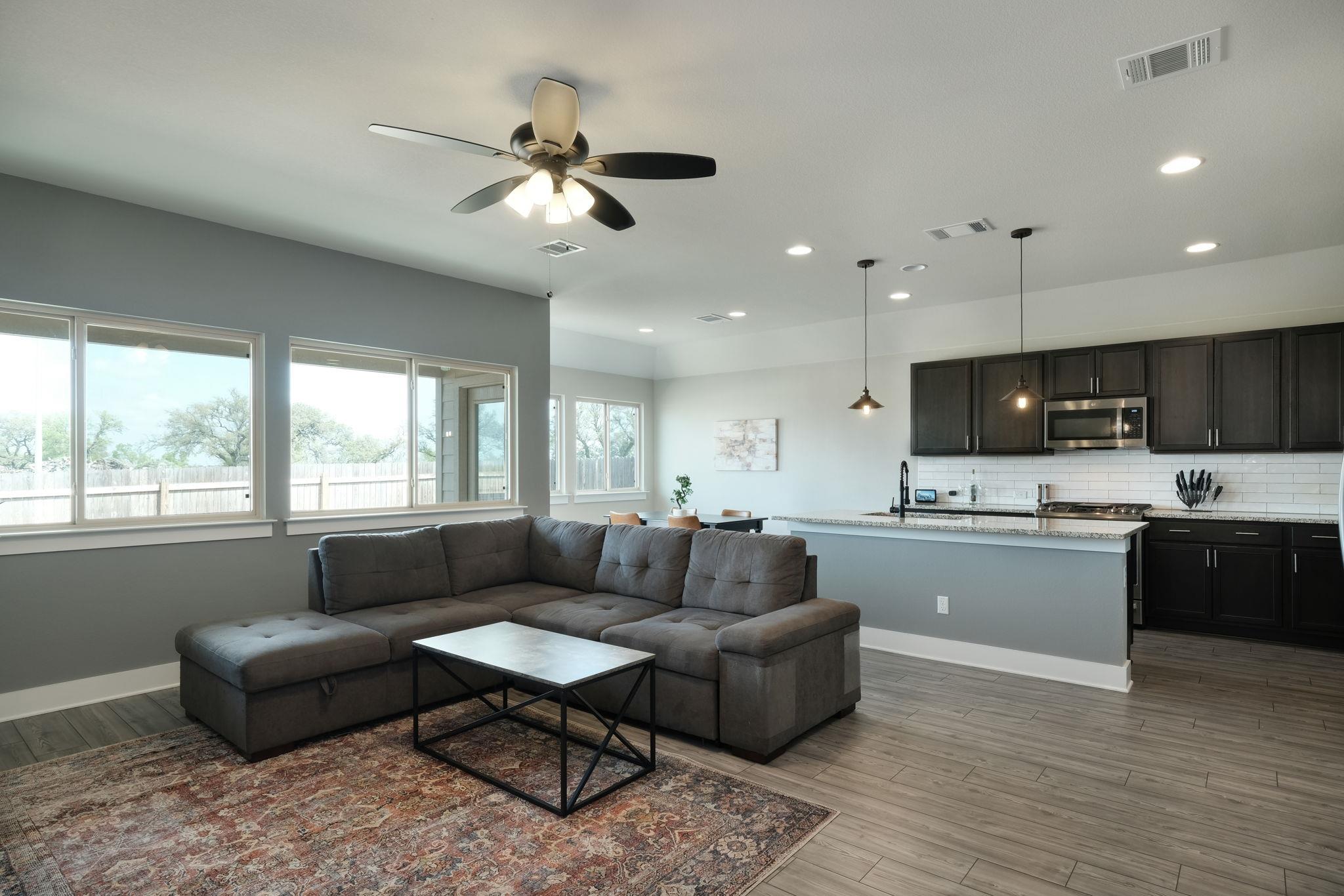 229 Finstown Street Hutto TX 78634