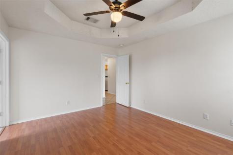 101 Ina Court Kyle TX 78640