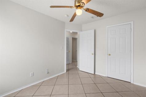 101 Ina Court Kyle TX 78640