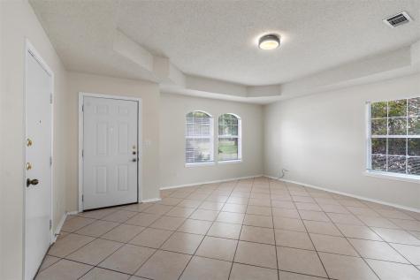 101 Ina Court Kyle TX 78640