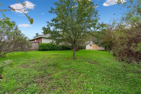 101 Ina Court Kyle TX 78640