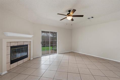 101 Ina Court Kyle TX 78640