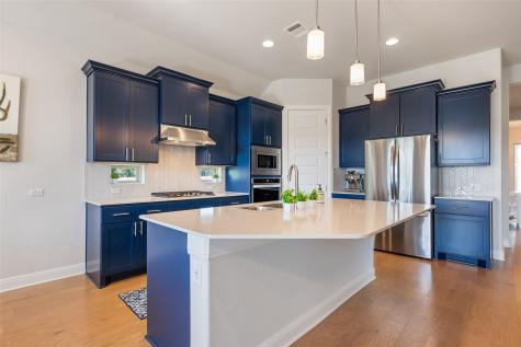 686 Treadwell Lane Kyle TX 78640