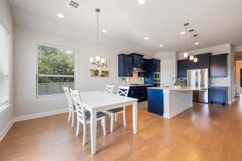 686 Treadwell Lane Kyle TX 78640