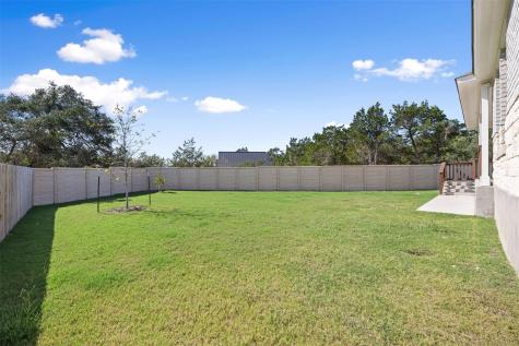 686 Treadwell Lane Kyle TX 78640