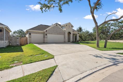 686 Treadwell Lane Kyle TX 78640