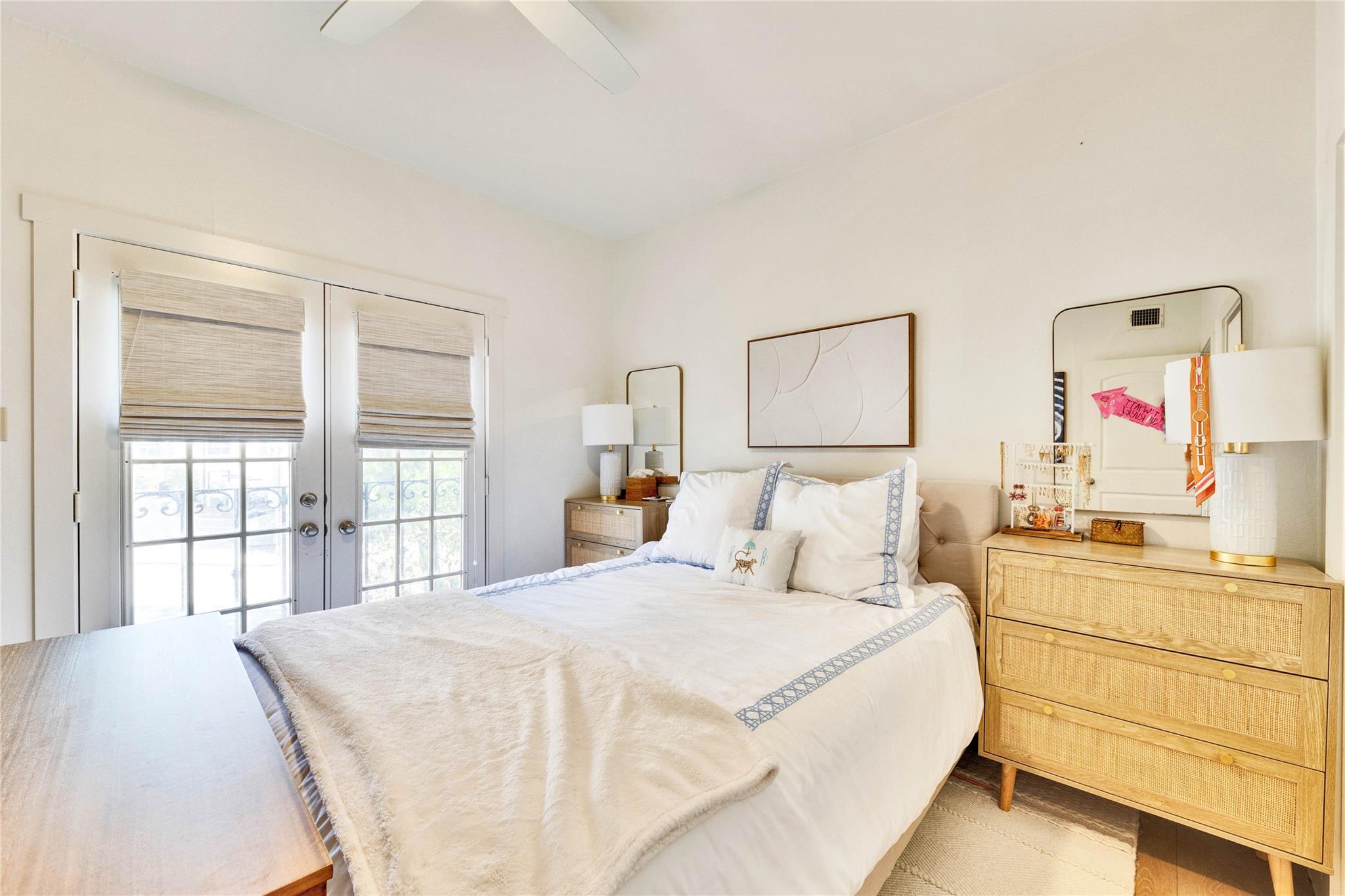 2216 San Gabriel Street Austin TX 78705