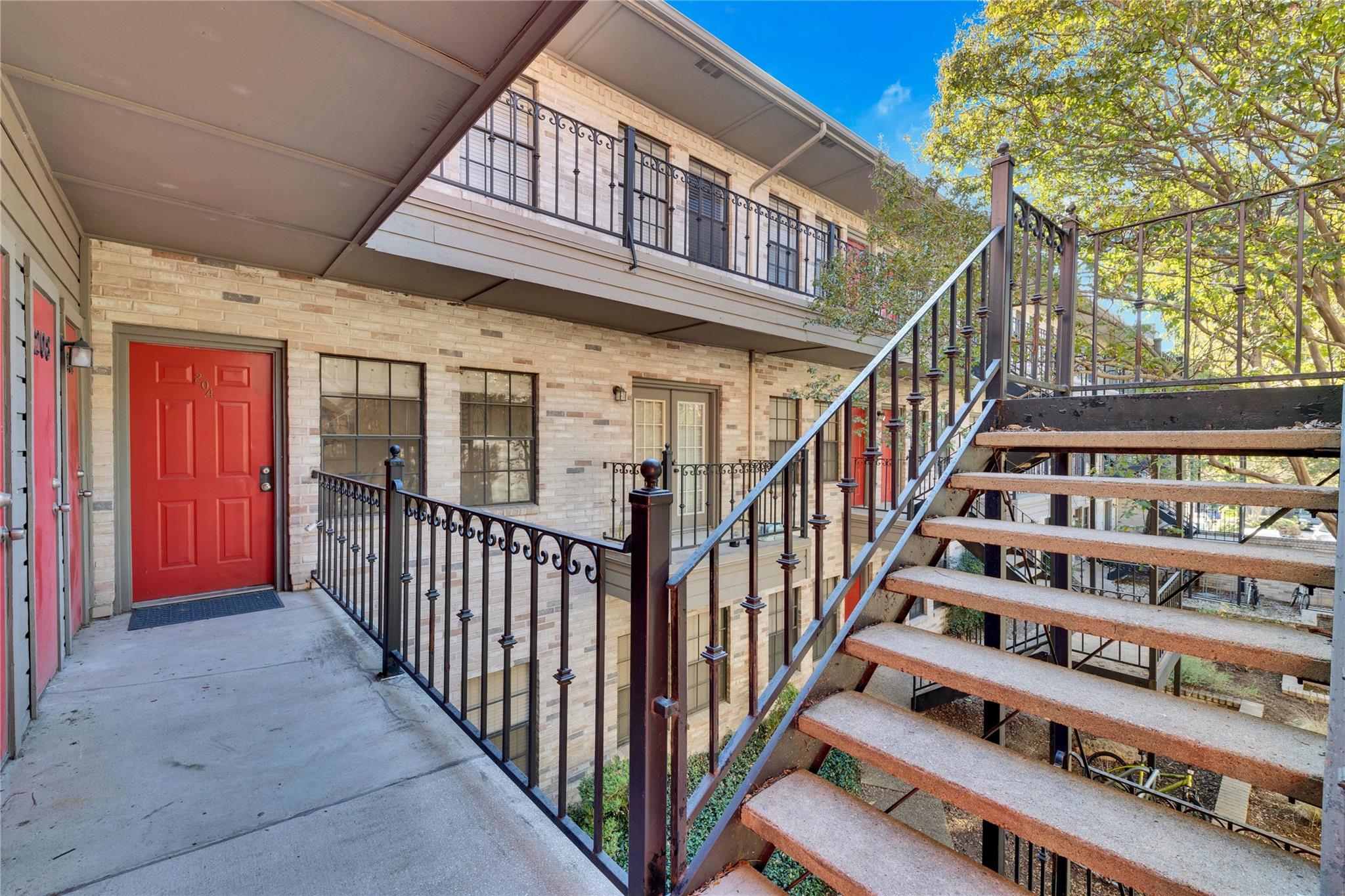 2216 San Gabriel Street Austin TX 78705