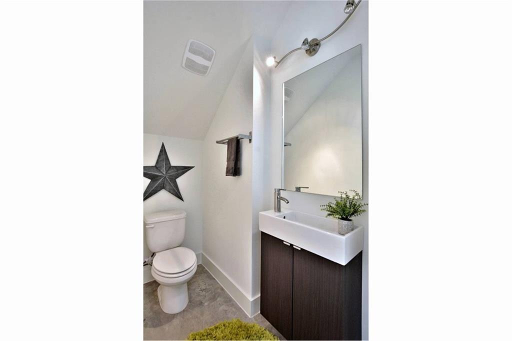 1406 Ulit Avenue Austin TX 78702