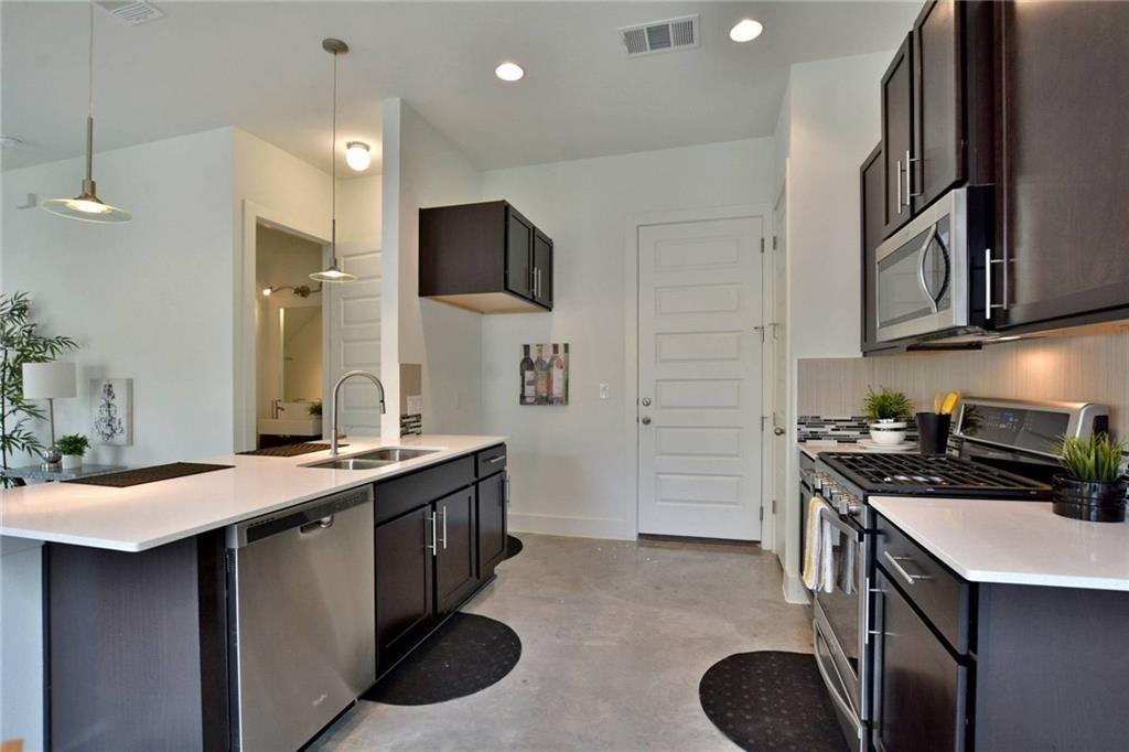 1406 Ulit Avenue Austin TX 78702