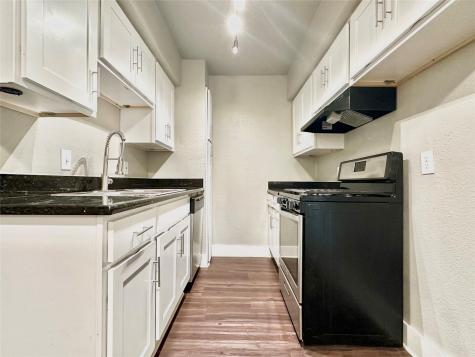 4316 Bull Creek Road Austin TX 78731